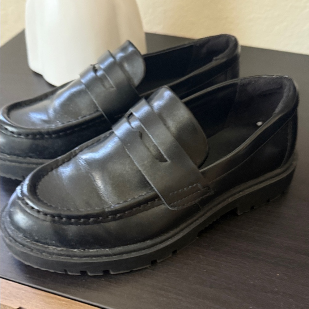 Zara Men's Black Leather Loafers